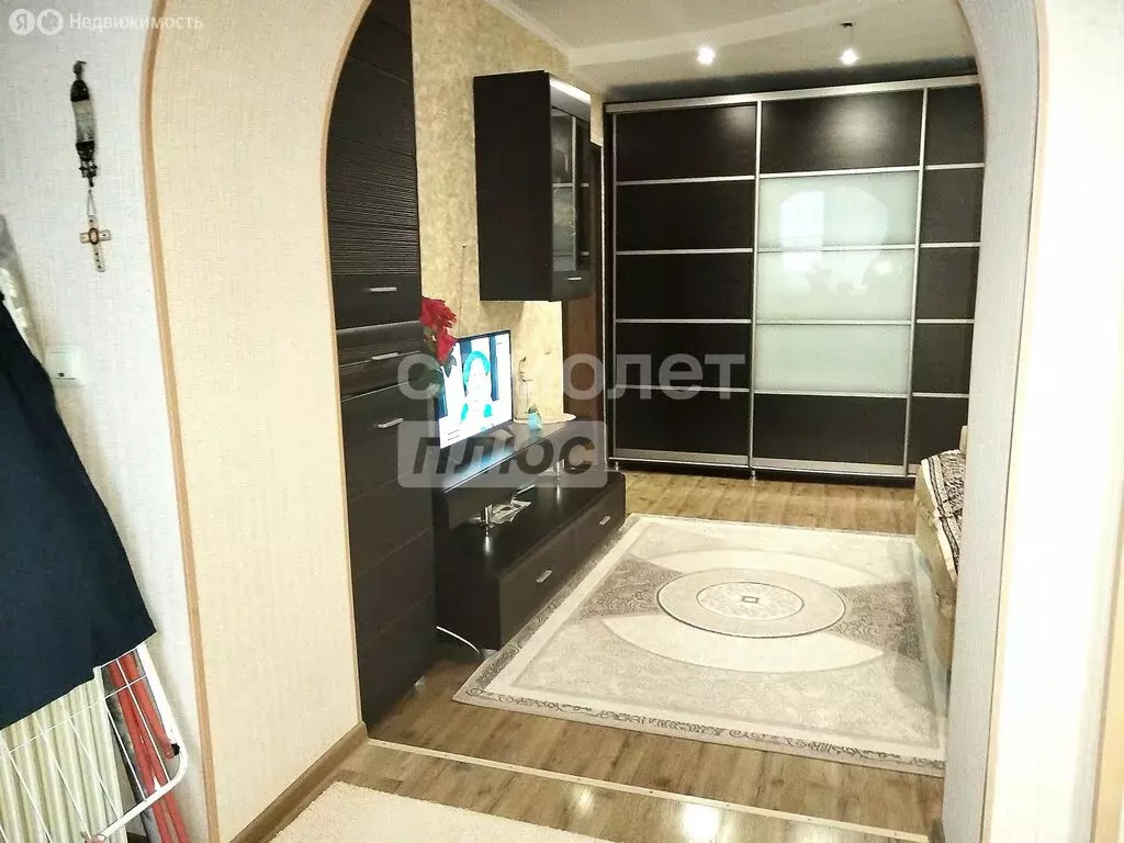 2-комнатная квартира: Астрахань, 2-й Садовый переулок, 4 (57.8 м) - Фото 2