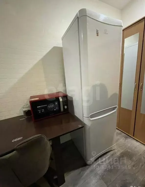 Студия Красноярский край, Красноярск ул. 60 лет Октября, 14 (18.0 м) - Фото 1