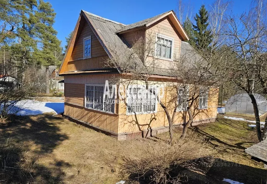 Дом в Ленинградская область, Приозерский район, Петровское с/пос, пос. ... - Фото 1
