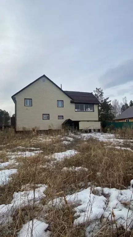 Дом в Иркутская область, Саянск Лесной мкр, 6-й кв-л, 17 (268 м) - Фото 0