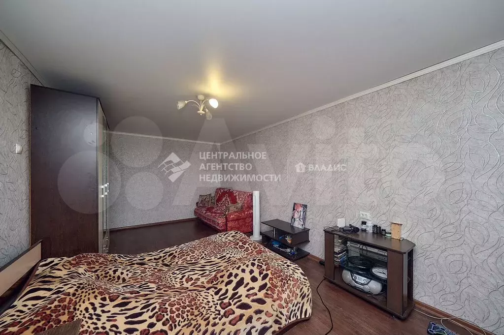 1-к. квартира, 32,6 м, 8/9 эт. - Фото 1