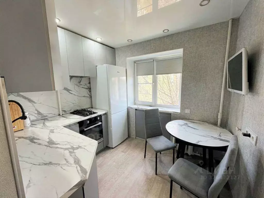 3-к кв. Волгоградская область, Волгоград Рионская ул., 12 (52.8 м) - Фото 1