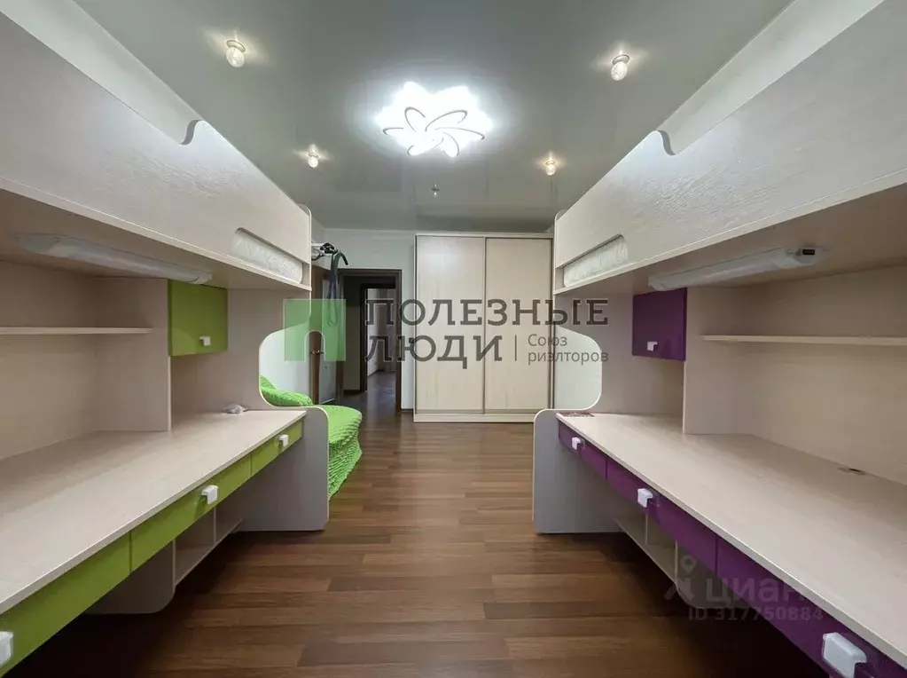 3-к кв. Иркутская область, Ангарск 94-й кв-л, 33 (88.1 м) - Фото 0