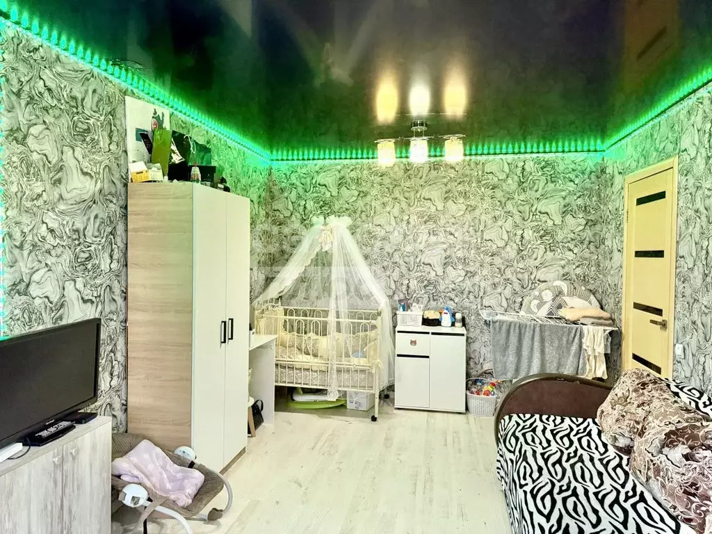 Студия Свердловская область, Серов ул. Луначарского, 120 (30.0 м) - Фото 0