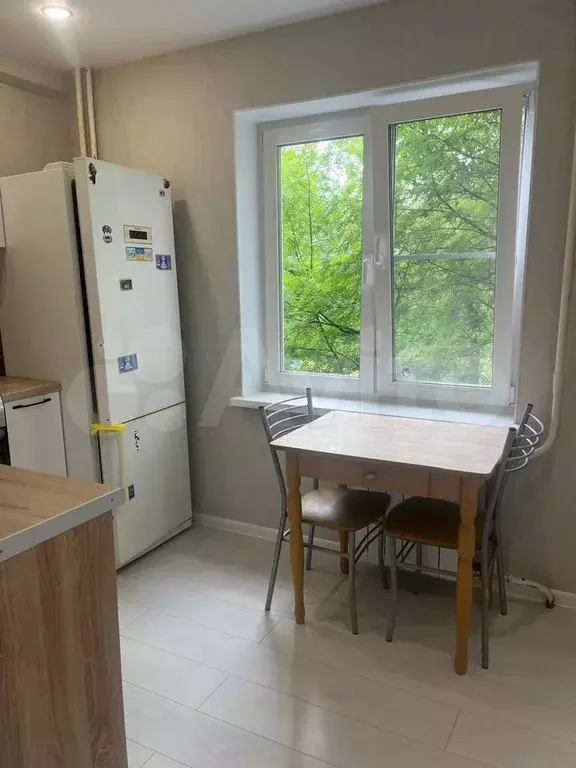 3-к. квартира, 56 м, 2/9 эт. - Фото 1
