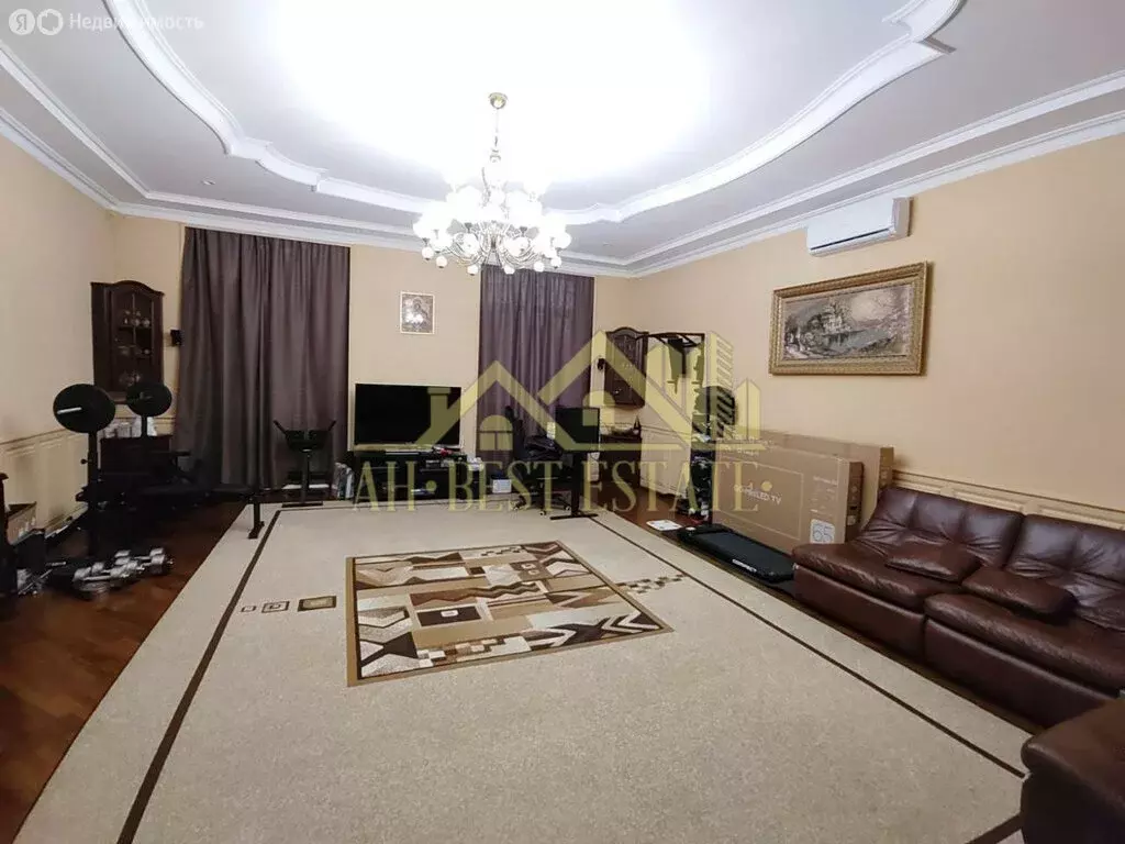 Дом в Владикавказ, улица Ушинского (243 м) - Фото 1