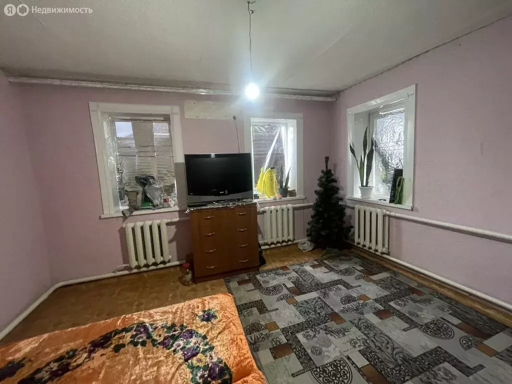 Дом в Кропоткин, Красноармейская улица (50 м) - Фото 2