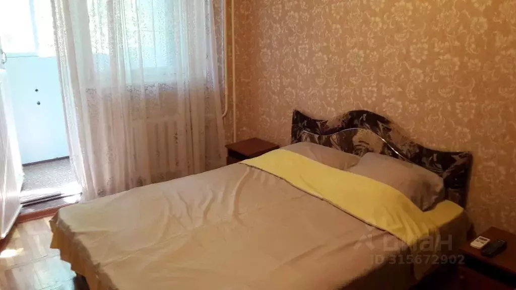 2-к кв. Крым, Алушта городской округ, Партенит пгт ул. Солнечная, 12 ... - Фото 0