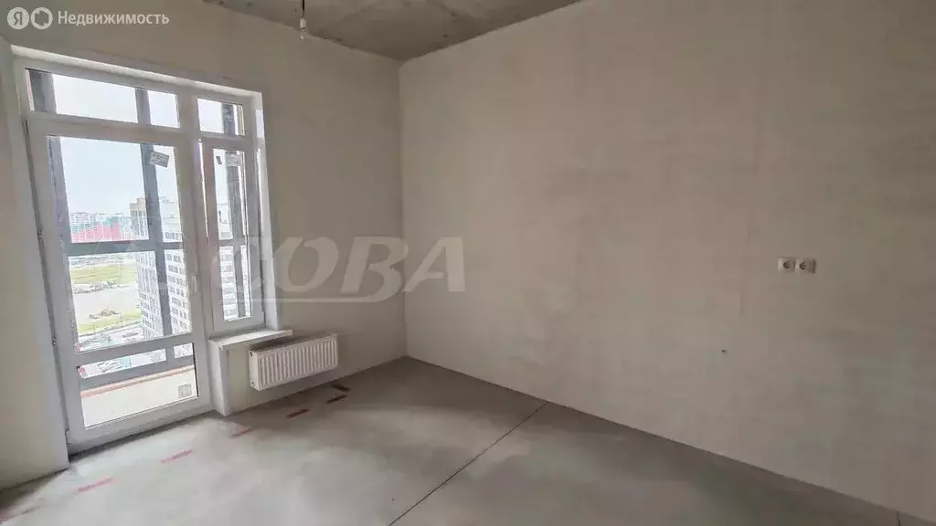 1-комнатная квартира: Тюмень, улица Андрея Приказнова, 1 (35 м) - Фото 2