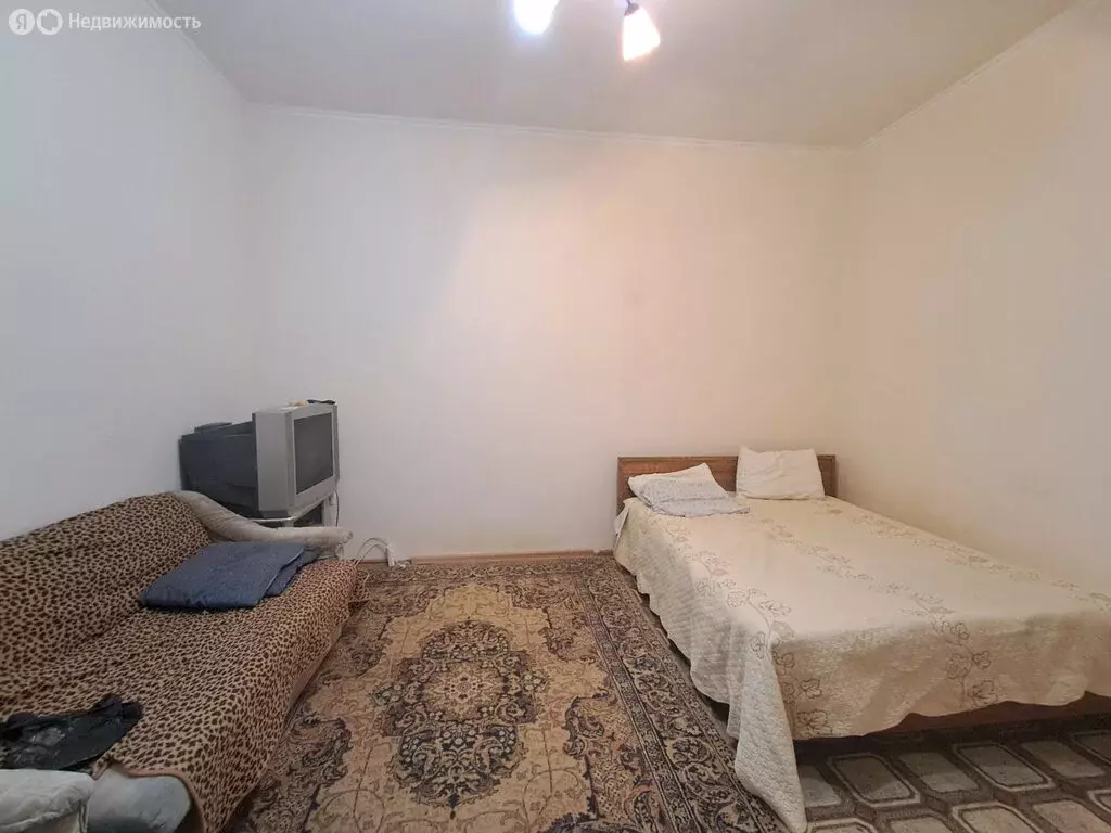 1-комнатная квартира: Владикавказ, улица Барбашова, 2 (28 м) - Фото 0