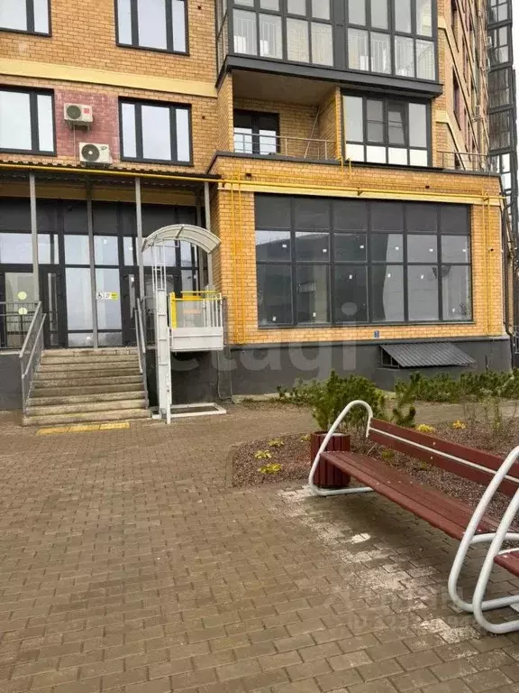 Помещение свободного назначения в Псковская область, Псковский район, ... - Фото 1