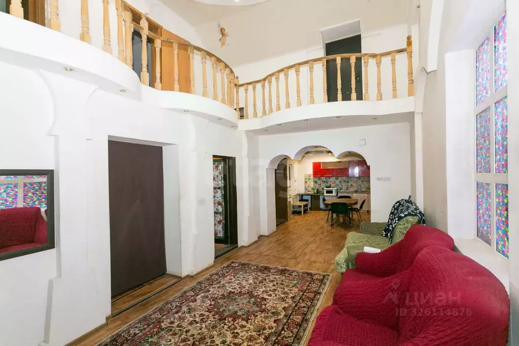 Дом в Новосибирская область, Новосибирск ул. Гладкова, 49 (320 м) - Фото 1