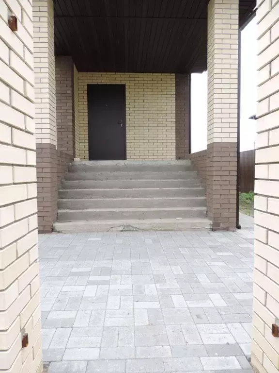 Коттедж в Омская область, Омск пер. 1-й Коттеджный, 10 (83 м) - Фото 1