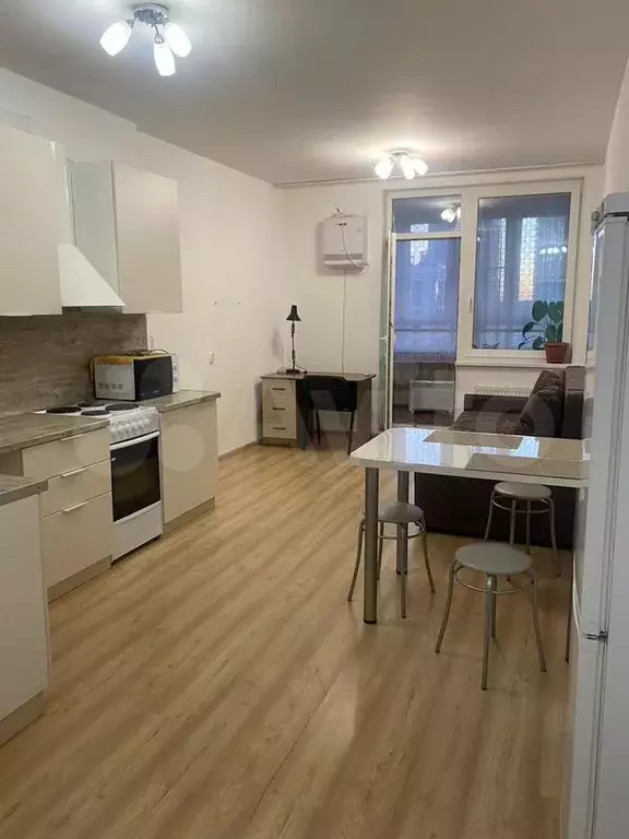 Квартира-студия, 34 м, 15/25 эт. - Фото 0