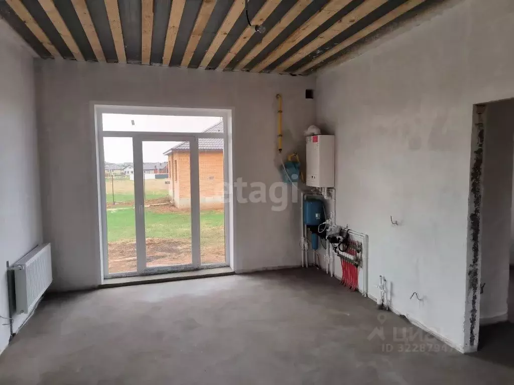 Дом в Татарстан, Тукаевский район, Малошильнинское с/пос, с. ... - Фото 1