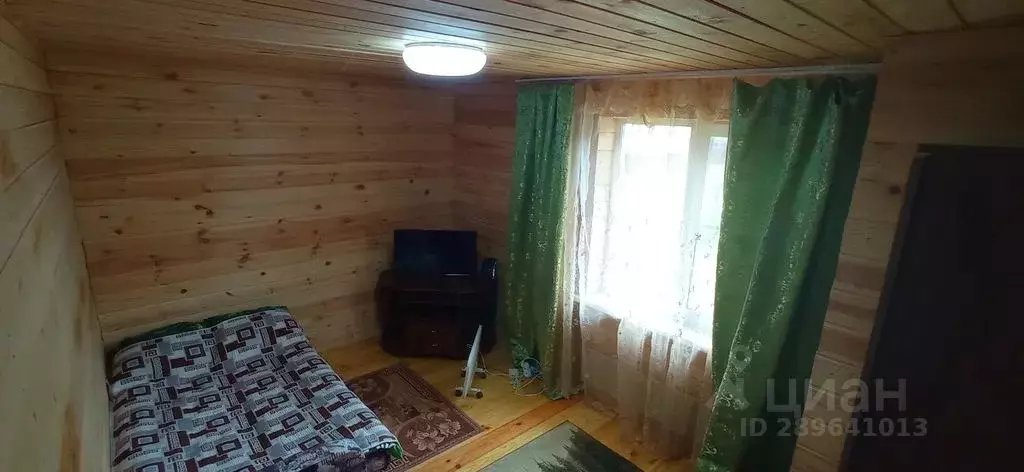 Комната Алтай, Чемальский район, с. Чемал ул. Анохина, 14 - Фото 0