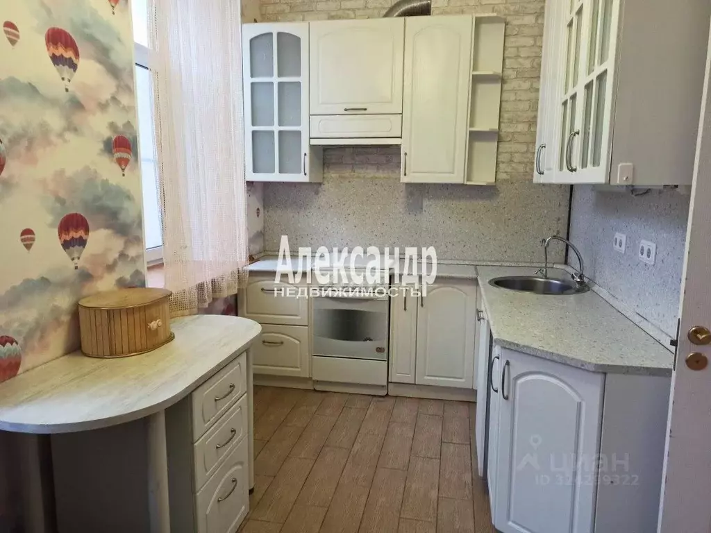 3-к кв. Санкт-Петербург Кронверкский просп., 71/46 (69.0 м) - Фото 1