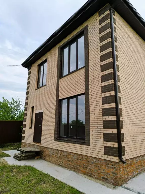 Дом в Ростовская область, Новочеркасск ш. Ростовское (144 м) - Фото 2