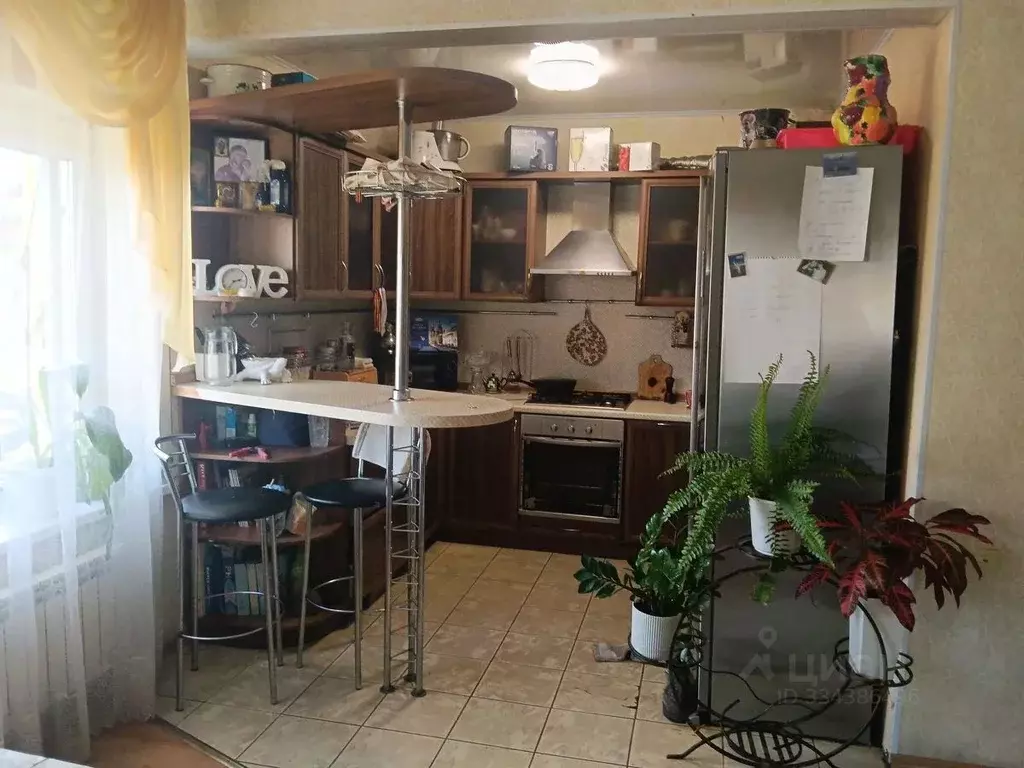 Дом в Астраханская область, Астрахань Карачинская ул., 43Б (80 м) - Фото 1
