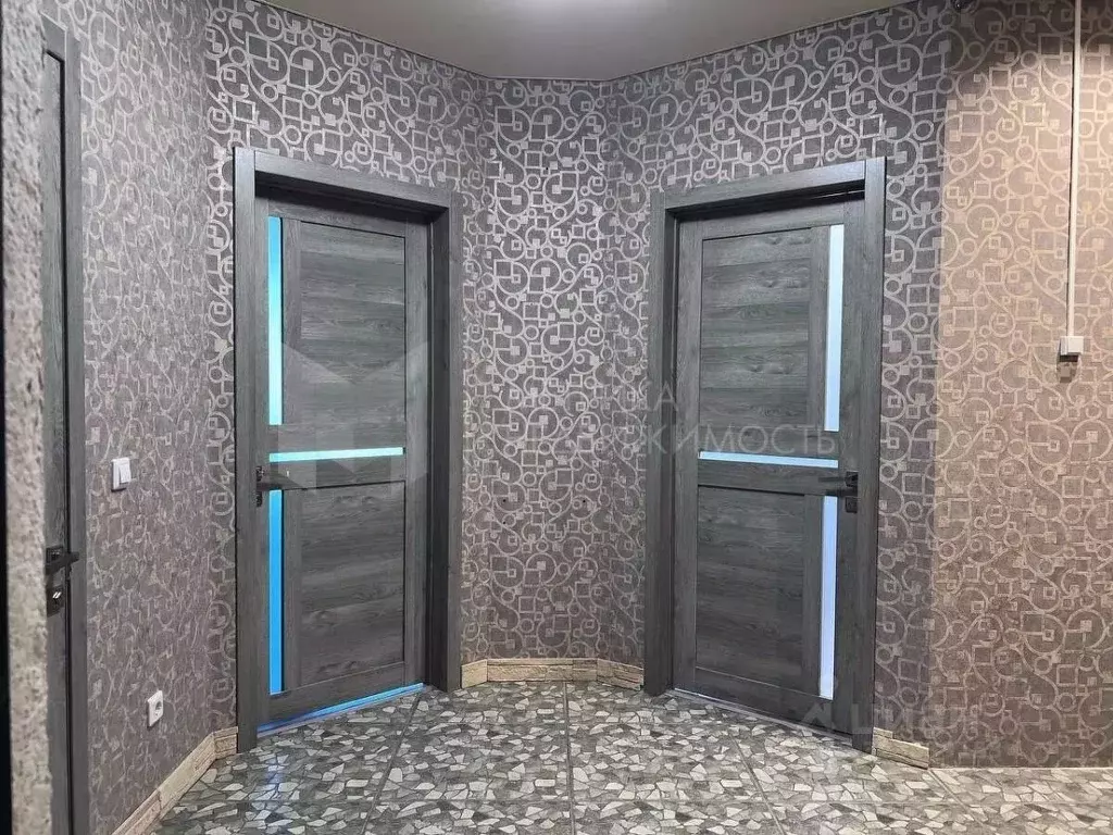 1-к кв. Тюменская область, Тюмень ул. Федюнинского, 64к1 (48.7 м) - Фото 1