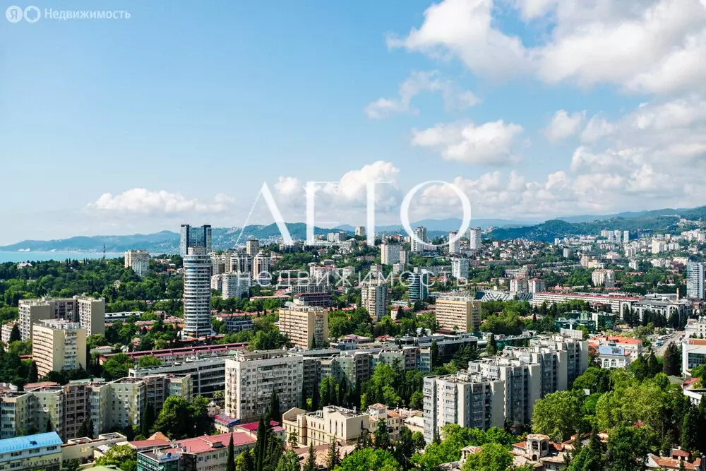 3-комнатная квартира: Сочи, микрорайон Центральный, Первомайская ... - Фото 1