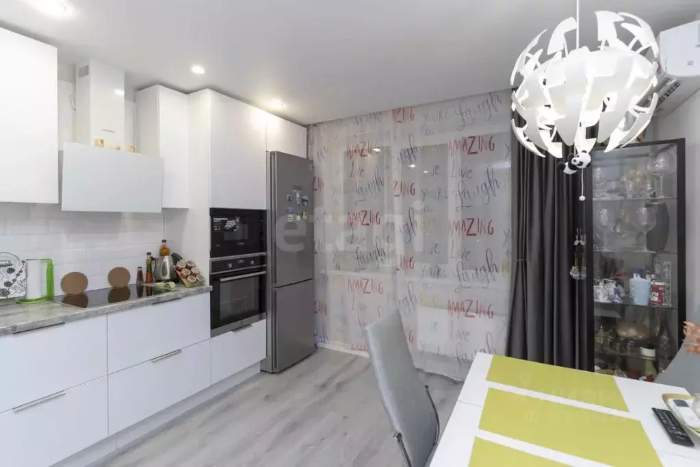 1-к кв. Тюменская область, Тюмень ул. Павла Шарова, 7 (39.5 м) - Фото 1