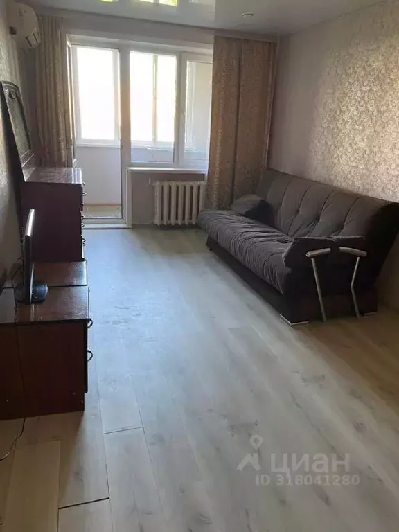 1-к кв. Астраханская область, Астрахань ул. Тютчева, 2 (30.1 м) - Фото 1