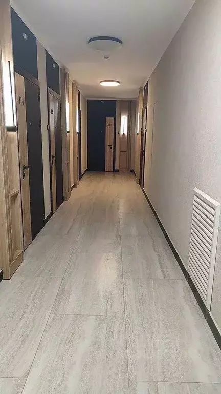 Студия Тюменская область, Тюмень ул. Павла Никольского, 10к1блок1 ... - Фото 1