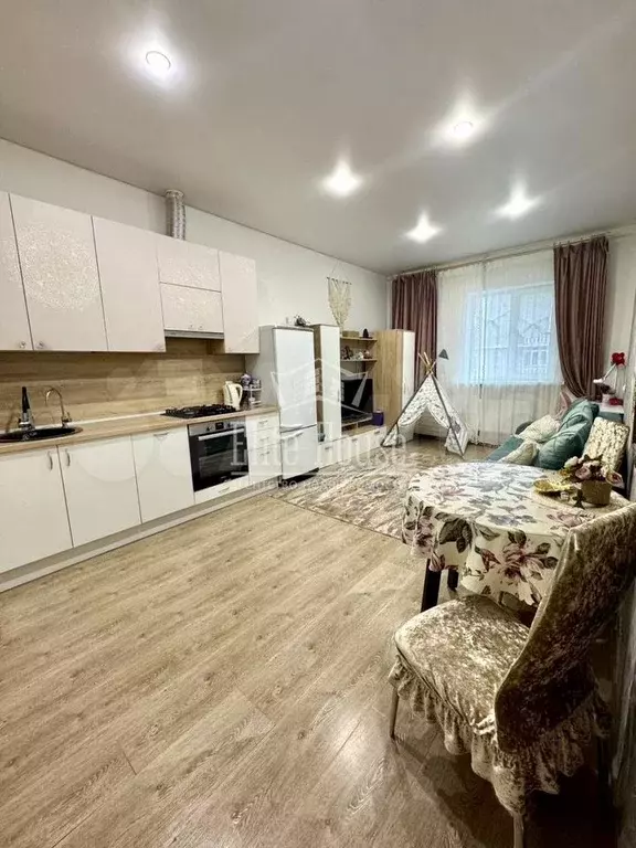 1-к. квартира, 49,8 м, 2/9 эт. - Фото 0