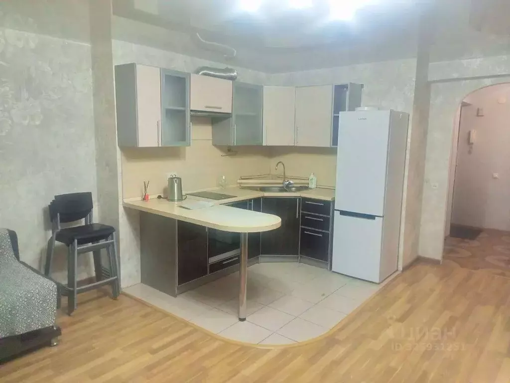 1-к кв. Иркутская область, Иркутск Ушаковская ул., 3/2 (35.0 м) - Фото 1