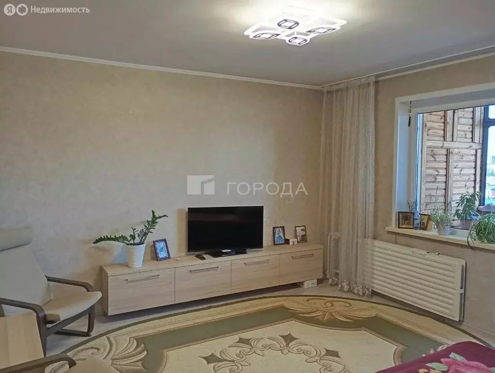 3-комнатная квартира: Барнаул, улица Попова, 143 (66.5 м) - Фото 1