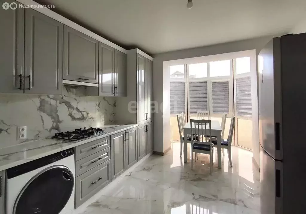 3-комнатная квартира: Нальчик, Южный проезд (87.4 м) - Фото 2