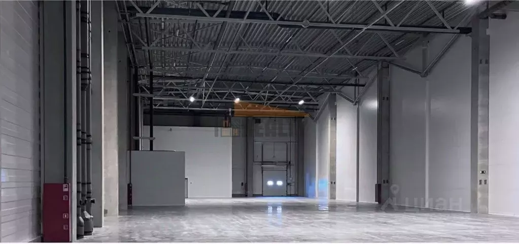 Производственное помещение в Москва № 62 кв-л,  (1420 м) - Фото 1