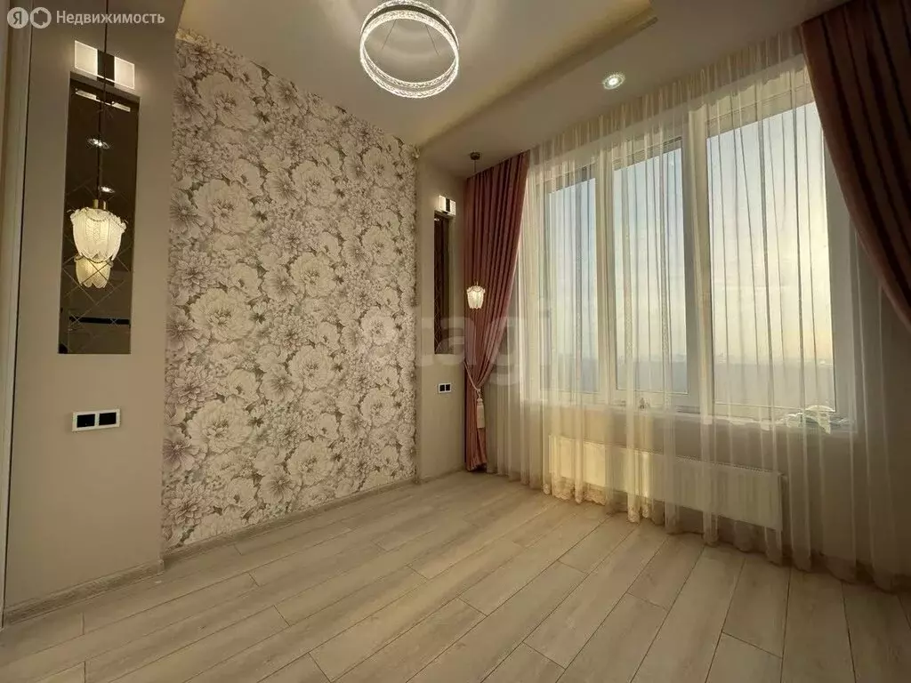 2-комнатная квартира: Тюмень, микрорайон Тарманы, улица Малышева, 31к1 ... - Фото 1