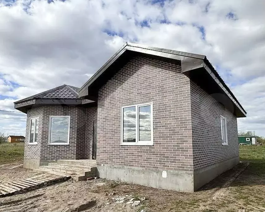 Дом 90 м на участке 5 сот. - Фото 1
