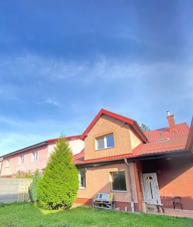 Дом в Калининградская область, Калининград ул. Чкалова, 53 (150 м) - Фото 0