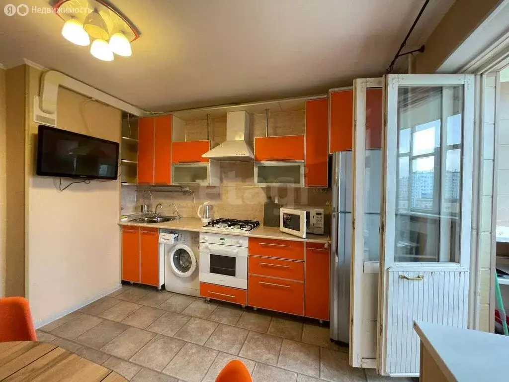 2-комнатная квартира: Череповец, Рыбинская улица, 48 (58.1 м) - Фото 1