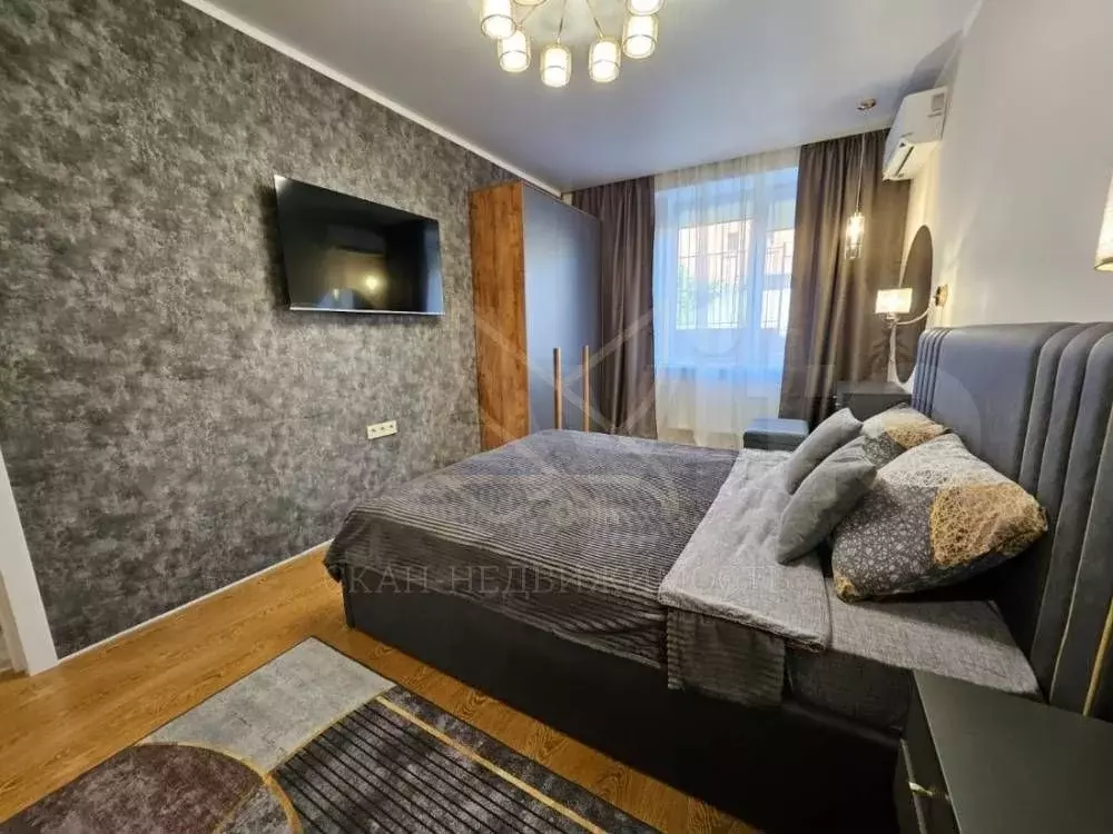 2-к. квартира, 60,8 м, 1/10 эт. - Фото 0