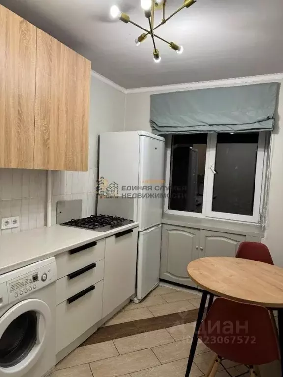 2-к кв. Башкортостан, Уфа Революционная ул. (65.0 м) - Фото 1