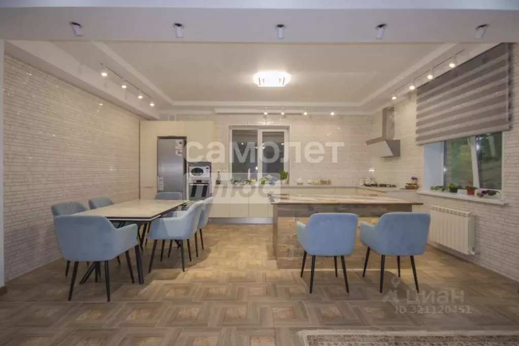 Коттедж в Свердловская область, Сысертский муниципальный округ, пос. ... - Фото 1