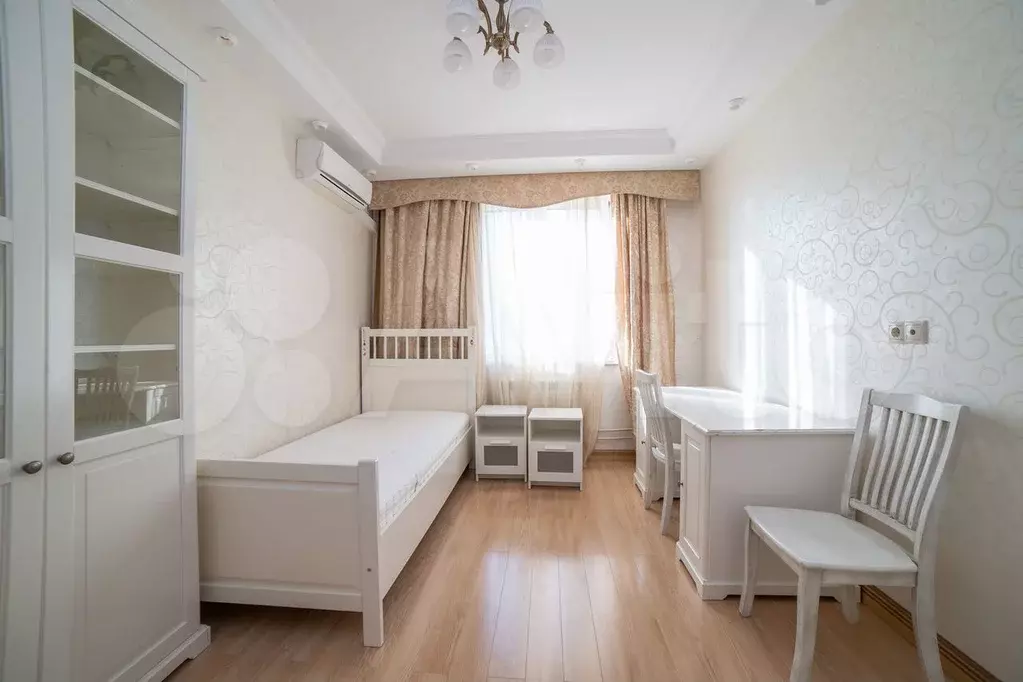 3-к. квартира, 112,8 м, 8/10 эт. - Фото 1