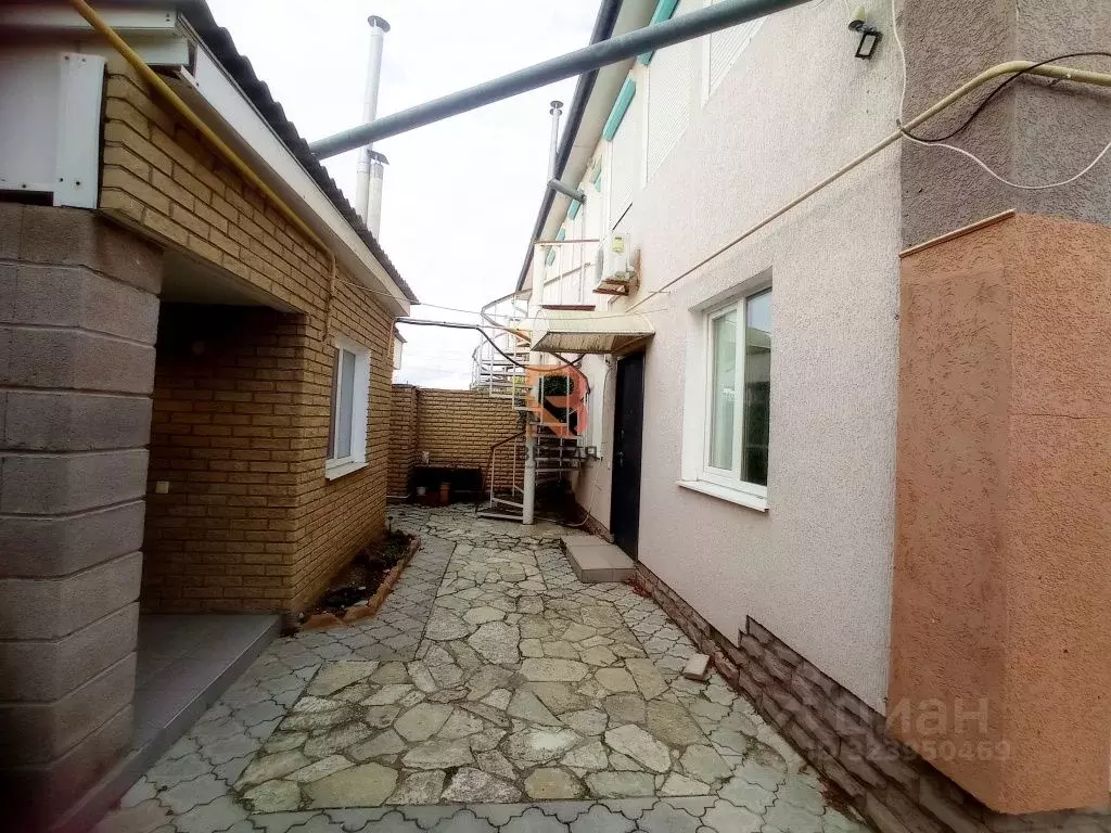 Дом в Крым, Бахчисарайский район, с. Песчаное ул. Бассейная, 7А (90 м) - Фото 1