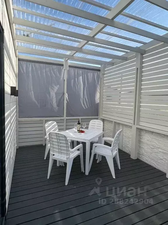Дом в Крым, Сакский район, Новофедоровка пгт ул. Залесная, 2 (20 м) - Фото 1