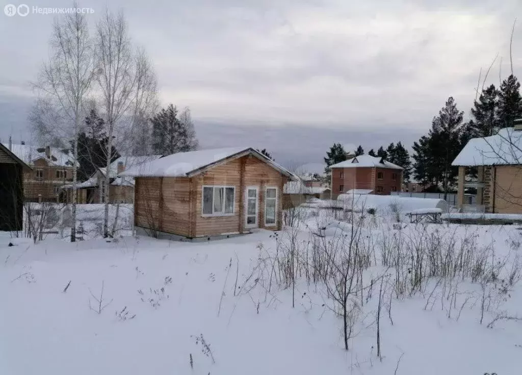 Дом в Томск, Кировский район, поселок Родник, улица Листвянка (30 м) - Фото 1