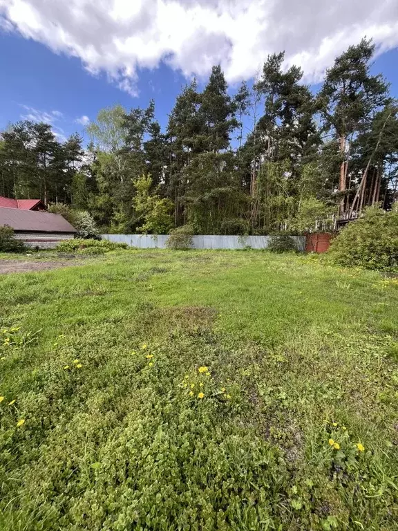Участок в Московская область, Люберцы городской округ, д. Островцы ул. ... - Фото 1