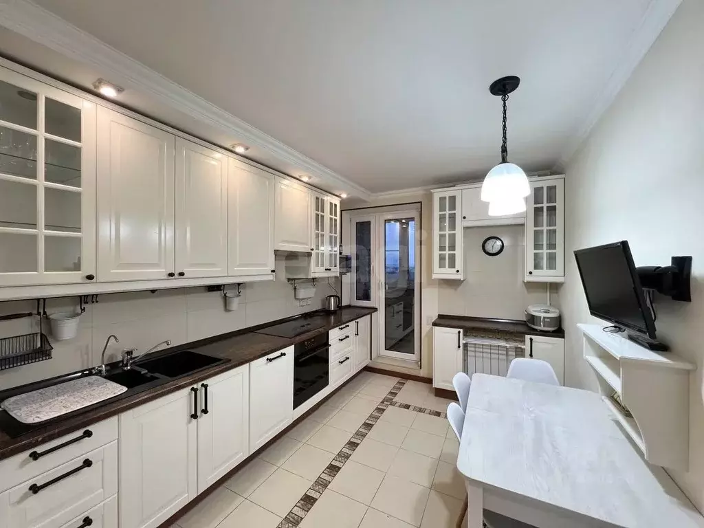 2-к кв. Московская область, Одинцово ул. Кутузовская, 33 (66.0 м) - Фото 1