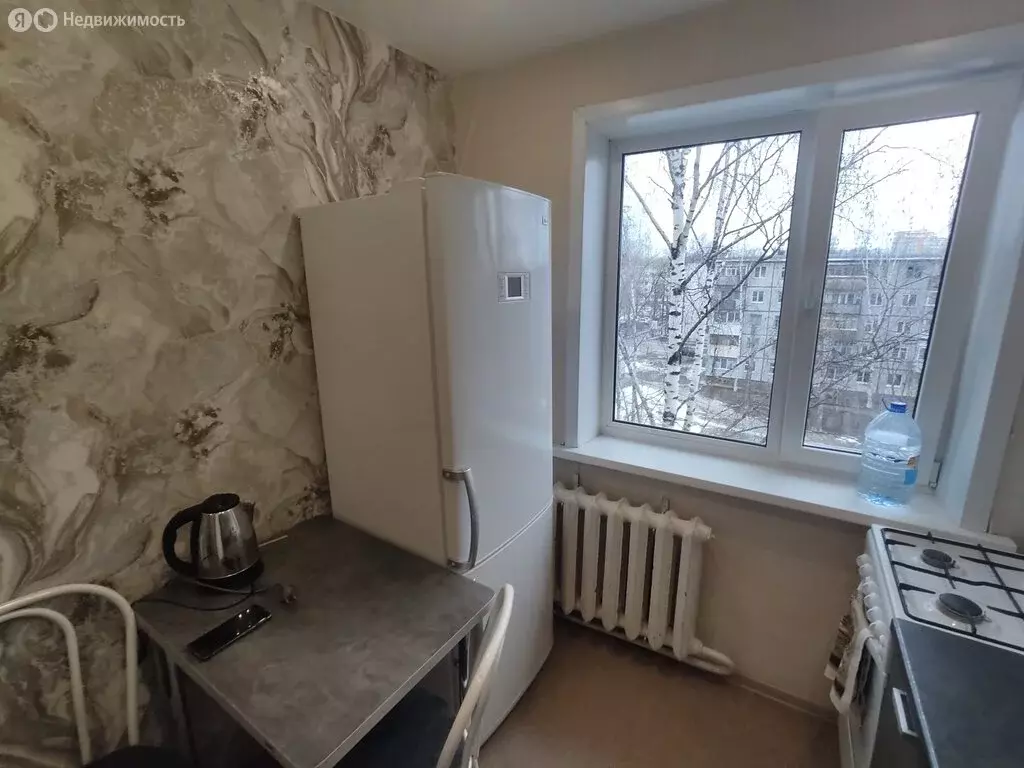 2-комнатная квартира: Сыктывкар, проспект Бумажников, 11 (45 м) - Фото 1
