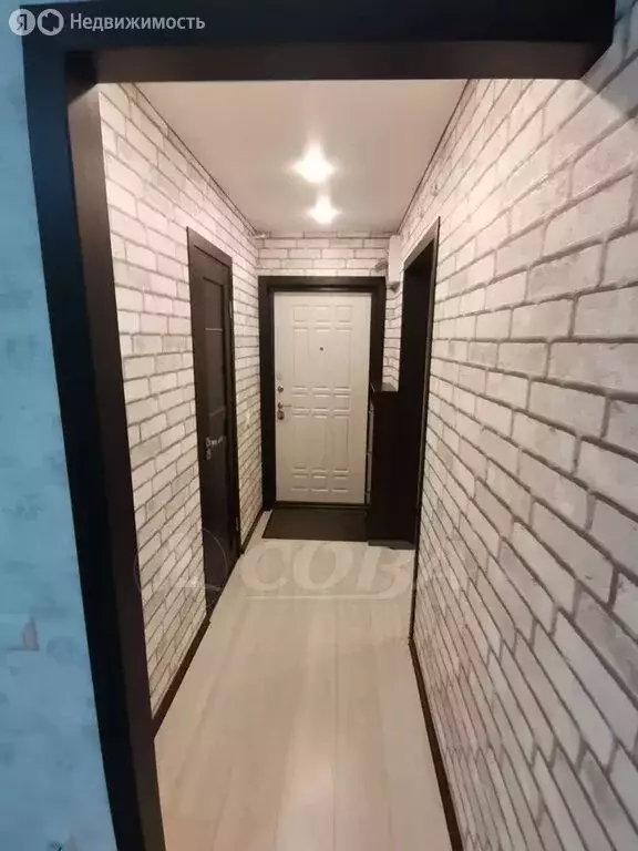 1-комнатная квартира: Тюмень, улица Монтажников, 34 (41 м) - Фото 1