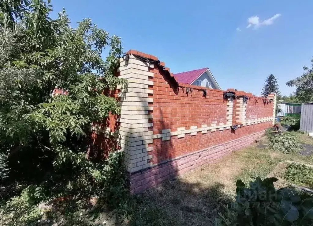 Дом в Омская область, Омск СОСН Энергия тер., аллея 6-я (132 м) - Фото 1