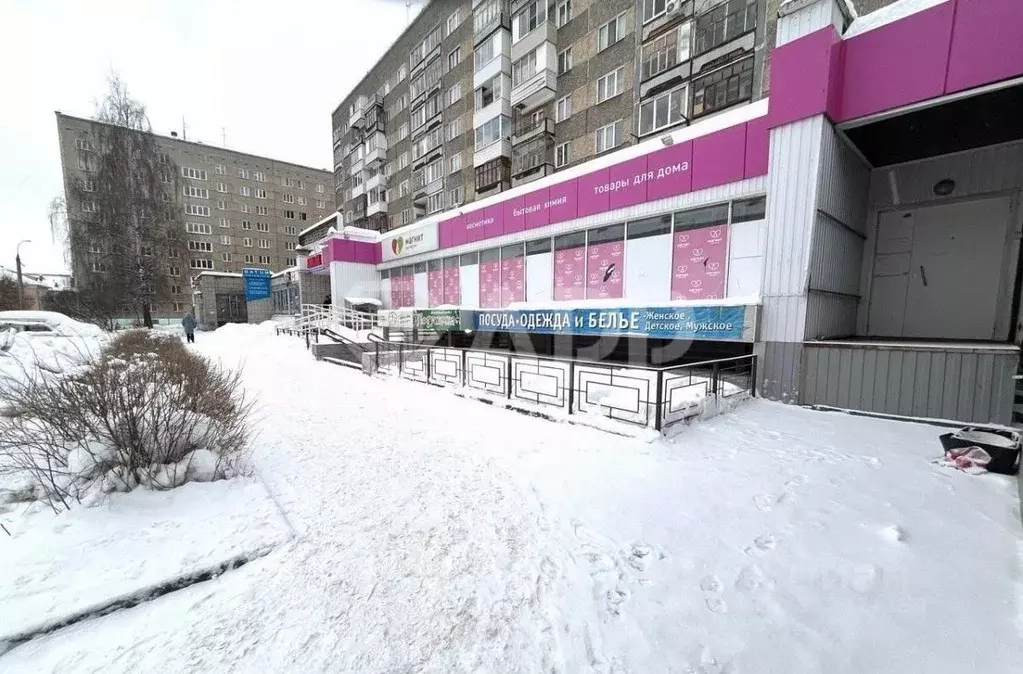 Торговая площадь в Удмуртия, Ижевск Восточная ул., 32 (186 м) - Фото 1